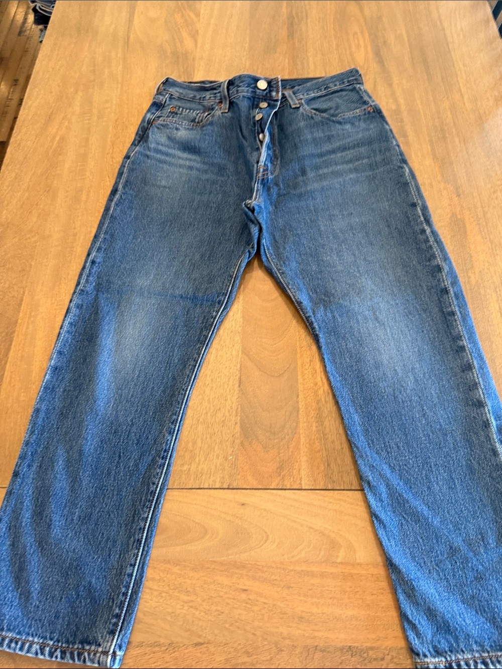 Levi’s cropped 501’s 29/26